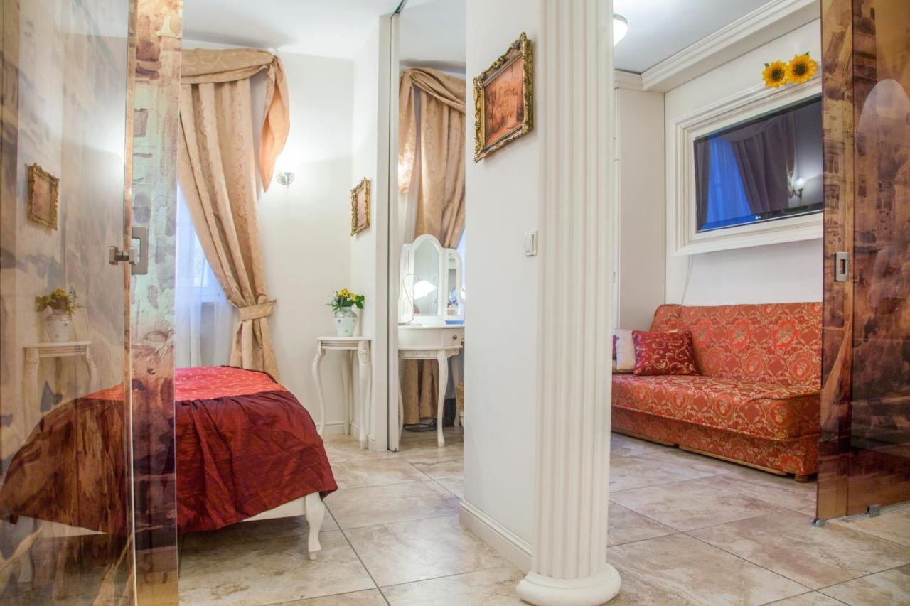 Empire Apartment Varsó Kültér fotó